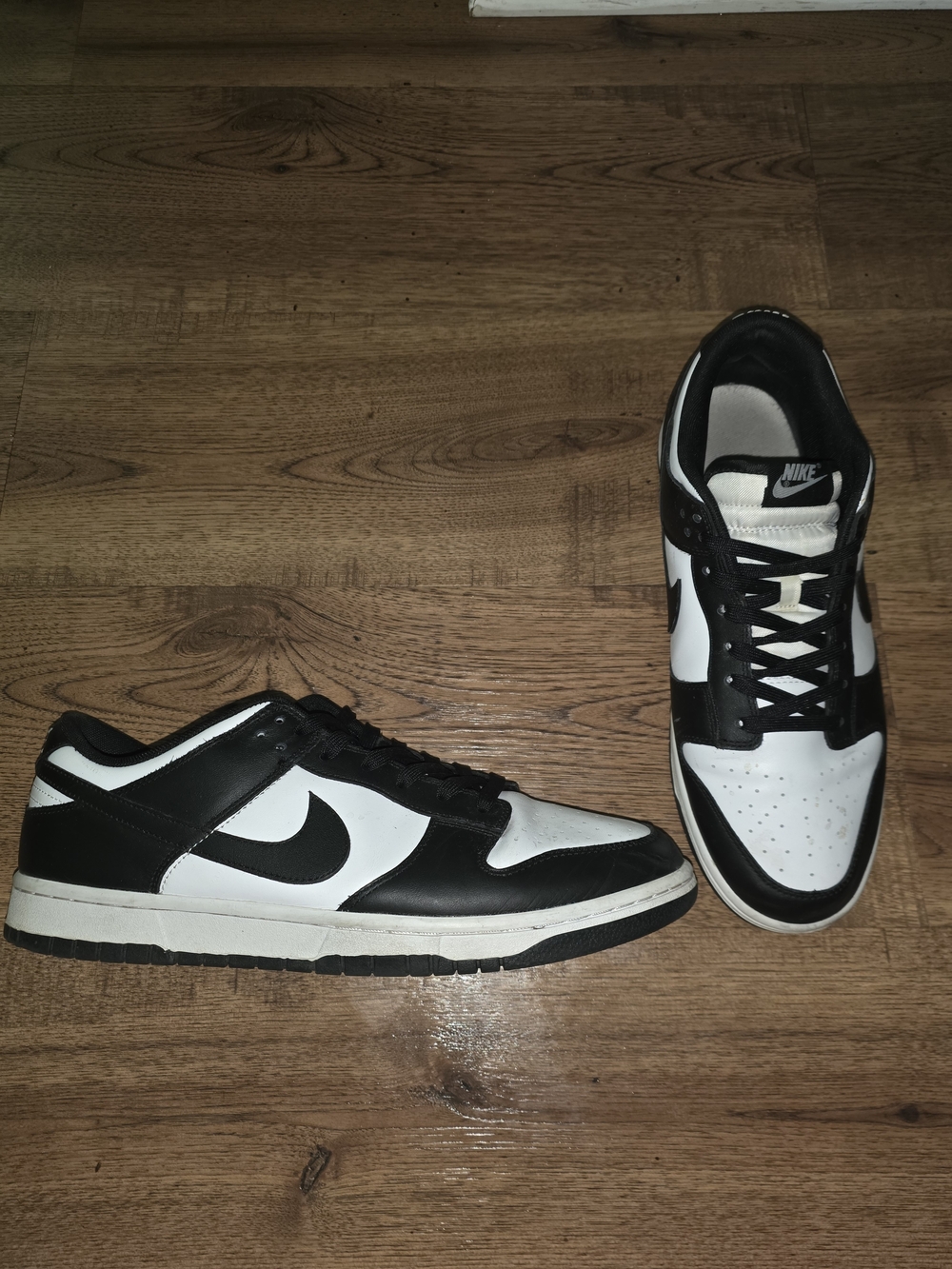 Nike Black and White Low-Top Skate Sneakers